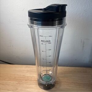 Ninja 631KKU580 24 oz Single Serve FreshVac Replacement Cup for Fits BL580